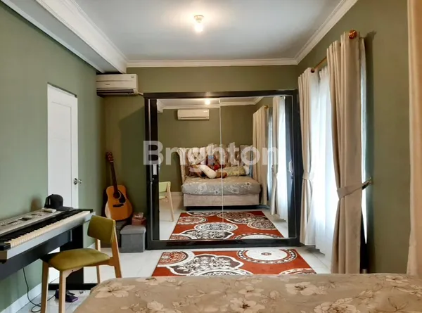 image RUMAH 2 LANTAI KELAPA DUA KEBON JERUK JAKARTA BARAT (5)