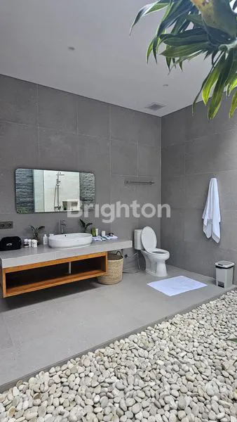 image VILLA SUPER NYAMAN MEWAH DENGAN VIEW SAWAH DI TANAH LOT TABANAN (4)