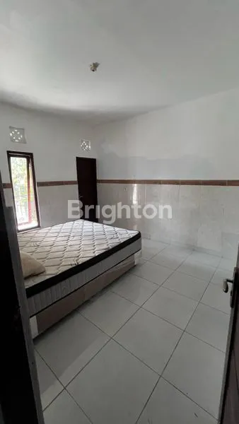 image STRATEGIS!!! RUMAH 3 BR DEKAT PANTAI MUAYA JIMBARAN, JALAN KARANG MAS. (5)