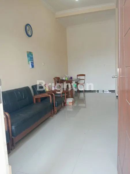 image RUMAH DUA LANTAI NYAMAN DENGAN DESAIN FUNGSIONAL DI KAWASAN GADING KULON DAU MALANG (6)