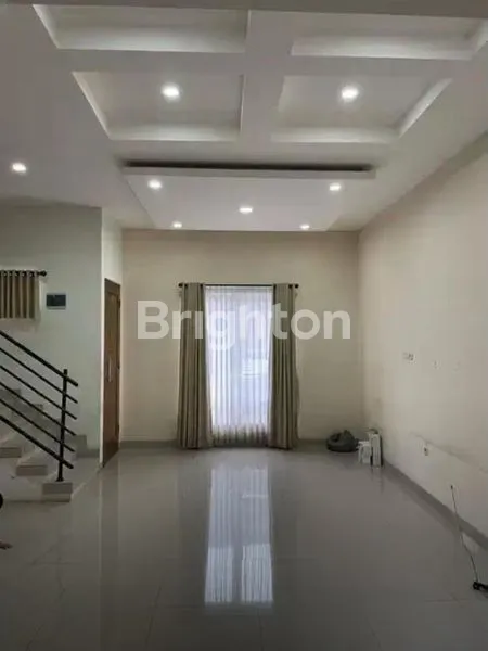 image RUMAH NYAMAN DAN STRATEGIS (2)