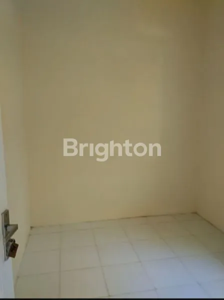 image DI JUAL RUMAH SIAP HUNI DI CIBINONG, 15-20 MENIT KE PUSAT KOTA DEPOK, SEKITAR 20-25 MENIT KE CIBUBUR, 10 MENIT KE BOJONG GEDE, 30-40 MENIT KE BOGOR KOTA (7)