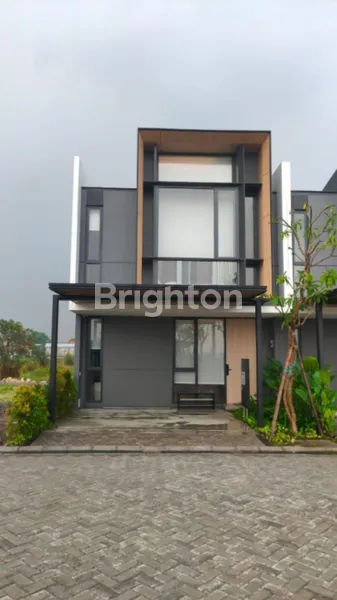 image HUNIAN MINIMALIS 2 LANTAI DEKAT PAKUWON MALL, PERUMAHAN AMEGA WEST PARC ,TYPE SIGNATURE (1)