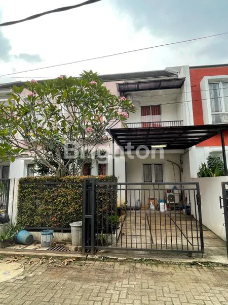 image RUMAH 2 LANTAI LOKASI STRATEGIS DI CIPUTAT (1)