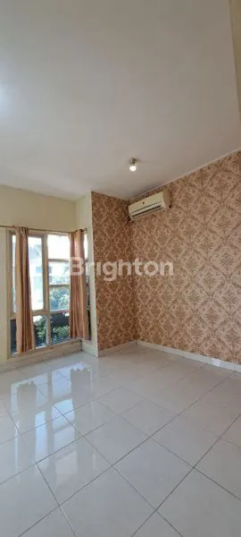 image RUMAH 2 LANTAI CLUSTER FLUORITE GADING SERPONG TANGERANG (2)