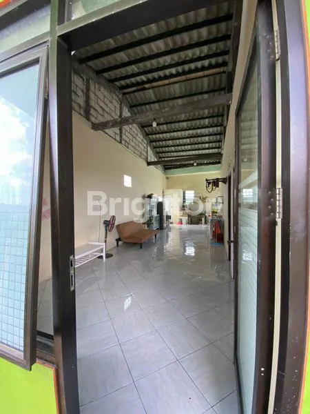 image RUMAH USAHA STRATEGIS 2 LANTAI RAYA ASEMROWO (5)