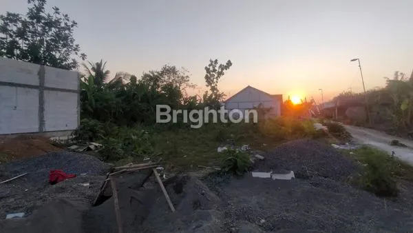 image BUTUH UANG SEGERA RUMAH MURAH KEMLAGI MOJOKERTO (6)