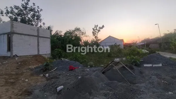 image BUTUH UANG SEGERA RUMAH MURAH KEMLAGI MOJOKERTO (7)