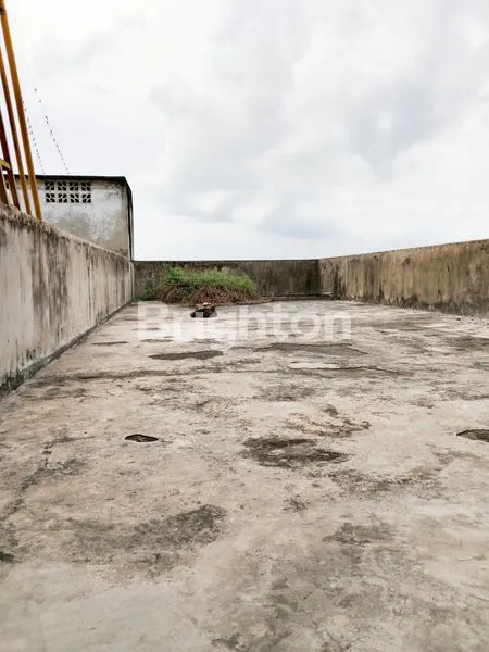 image RUKO 3 LANTAI STRATEGIS DI TANJUNG DATUK, DEKAT PUSAT KOTA PEKANBARU (7)