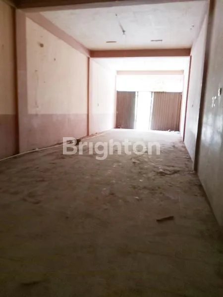 image RUKO 3 LANTAI STRATEGIS DI TANJUNG DATUK, DEKAT PUSAT KOTA PEKANBARU (2)