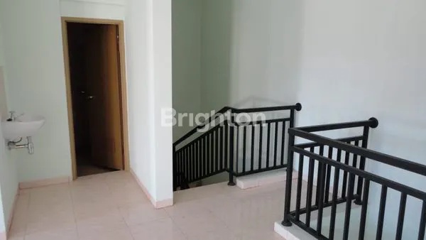 image DI JUAL RUMAH 2 LANTAI TAMAN JIMBARAN (7)