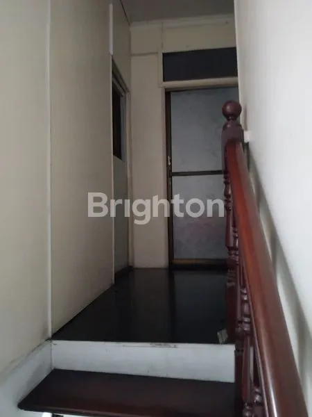 image RUMAH MEWAH FULL FURNISH 4KT DI TANAH LAPANG KECIL MEDAN (5)