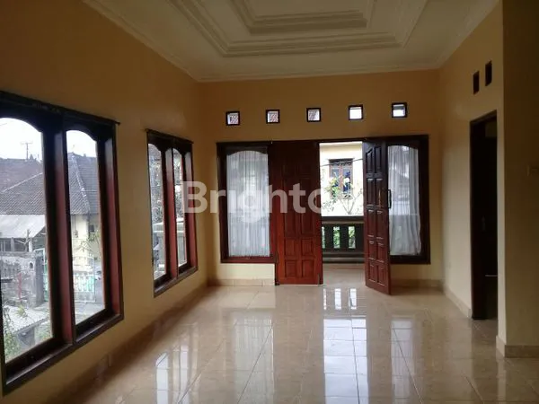 image RUMAH DI GUNUNG TANGKUBAN PERAHU (4)