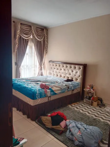 image RUMAH BOULEVARD PURIMAS SHM 2 LANTAI (4)