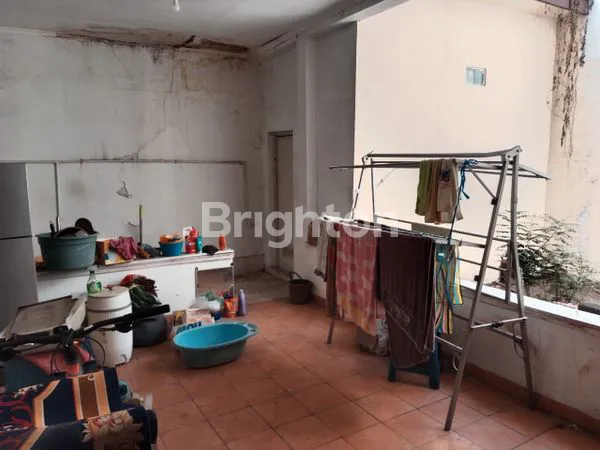 image RUMAH BOULEVARD PURIMAS SHM 2 LANTAI (6)