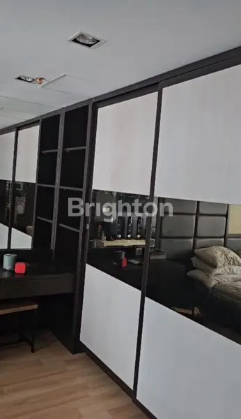 image UC APARTEMEN TOWER BERKLEY. TIPE STUDIO GABUNG TIPE 1 BR FULL FURNITURE (5)