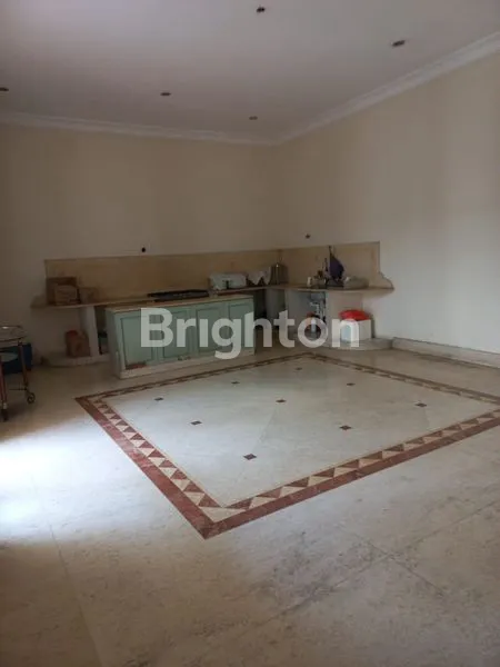 image RUMAH MEWAH DAN CANTIK DIJUAL DALAM KOMPLEK ELITE (5)