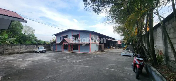 WORKSHOP PREMIUM SIAP PAKAI DI PUSAT KOTA BALIKPAPAN - AKSES KONTAINER