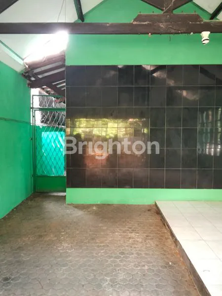 image RUMAH LAMA DAN LUAS SERTA COCOK BUAT KANTOR DAN RUMAH TANGGA (6)