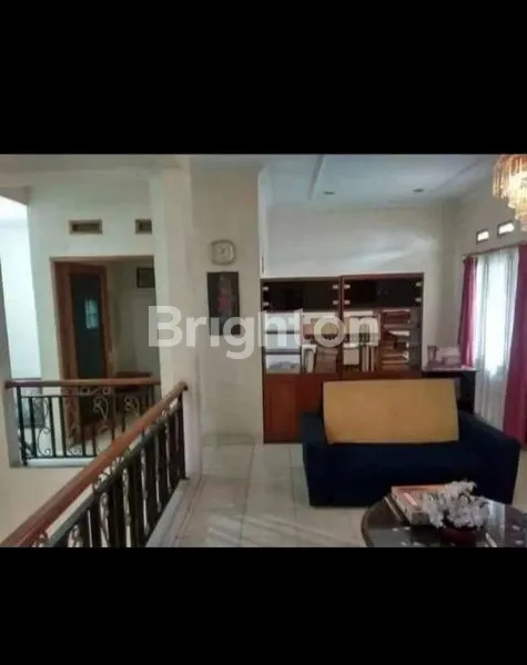 image RUMAH 2 LANTAI BKR PASIRLUYU KOTA BANDUNG (2)