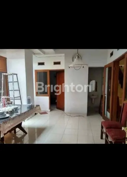 image RUMAH 2 LANTAI BKR PASIRLUYU KOTA BANDUNG (4)