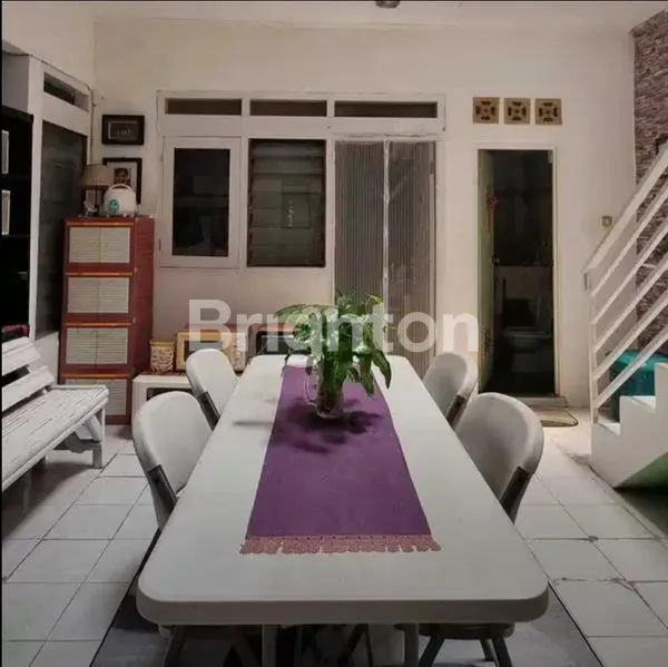 image DIJUAL RUMAH CANTIK SIAP HUNI – FULL FURNISHED DI RAWAMANGUN, JAKARTA TIMUR (5)