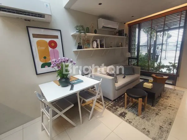 image NAIK LEVEL...DARIPADA NGEKOS, PARK SERPONG,RUMAH COMPACT MODERN 2 LANTAI (3)