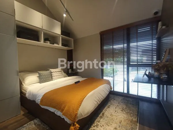 image NAIK LEVEL...DARIPADA NGEKOS, PARK SERPONG,RUMAH COMPACT MODERN 2 LANTAI (5)