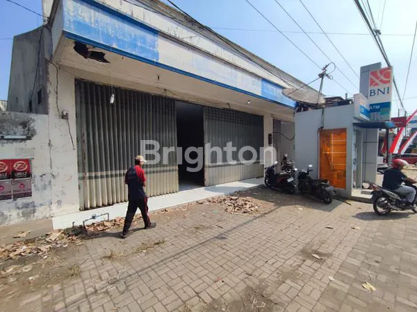 DISEWAKAN RUKO  DI NGUNUT TULUNGAGUNG, LOKASI STRATEGIS, BISA BUAT USAHA TOKO, RESTORAN, CAFE DLL.