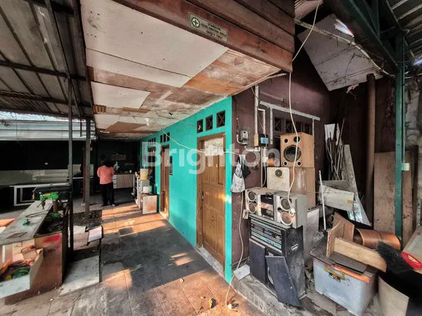 image GUDANG MURAH HITUNG TANAH COCOK BISNIS KOST DI PEKAYON DEKAT GALAXY PAKUWON BEKASI SELATAN (3)