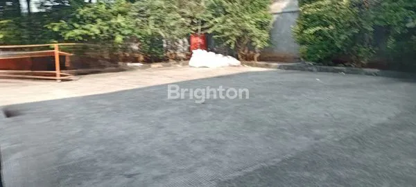 image GUDANG DI LOKASI STRATEGIS NYA SENTUL (2)