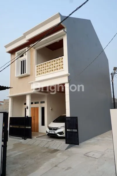 RUMAH 2 LANTAI STRATEGIS DI CENGKARENG DURI KOSAMBI 6X10