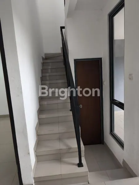 image DIJUAL RUMAH CILEUNGSI SEKTOR 6 HARGA PROMO (3)