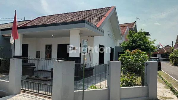 image RUMAH DI JL SRIGUNTING SOLO (6)