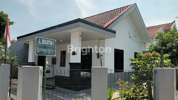 image RUMAH DI JL SRIGUNTING SOLO (4)