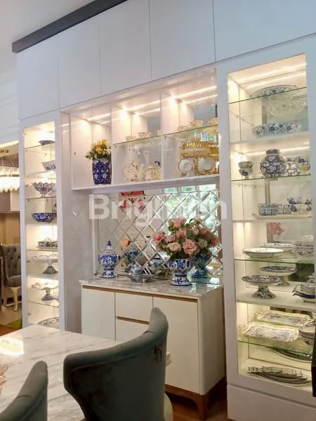 image RUMAH 2 LANTAI FULL RENOVASI + FURNISH + INTERIOR MARMER EKSKLUSIF , THE PARADISE 2, SEPATAN, KECAMATAN SEPATAN, KABUPATEN TANGERANG, BANTEN (7)