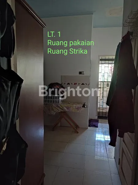 image DIJUAL RUMAH 2,5 LANTAI DI GRAHA BINTARO, PONDOK KACANG BARAT, TANGERANG (5)