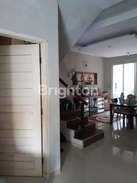 image RUMAH 2 LANTAI DEKAT PUSAT PEMERINTAHAN BATAM CENTER (6)