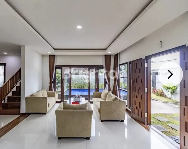 image DIJUAL RUMAH SEMI VILLA MODERN DI PADANGSAMBEAN, PENAMPARAN (2)