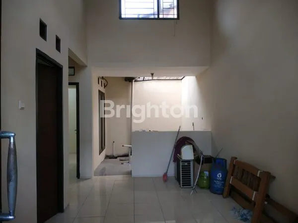 image DIKONTRAKAN SEGERA RUMAH  DI KAWASAN  PERMATA BINTARO (3)