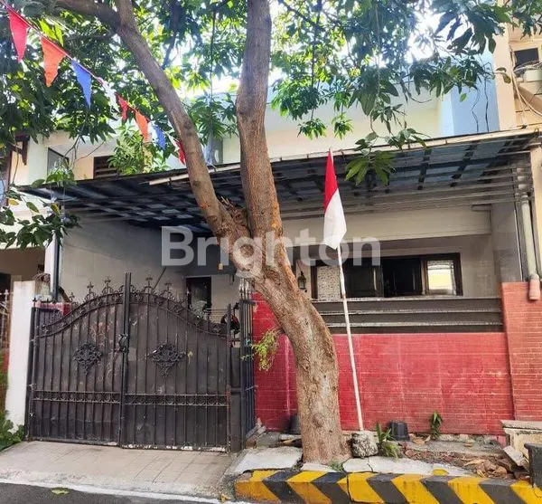 image RUMAH 2 LANTAI SEMOLOWARU SIAP HUNI SELANGKAH RAYA MERR DEKAT GALAXY MALL, ITS, UNTAG, HANG TUAH, MANYAR, NGINDEN, KLAMPIS, KEPUTIH (1)