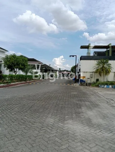 image RUMAH MEWAH CLUSTER ROYAL PERMATA HIJAU TYPE 105, 3KT, SHM, SIAP HUNI (2)