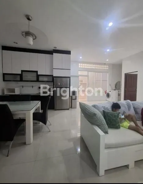 image RUMAH TEMBOK KERAMIK STRATEGIS ONE GATE SYSTEM DI PANJER DENPASAR BALI (7)