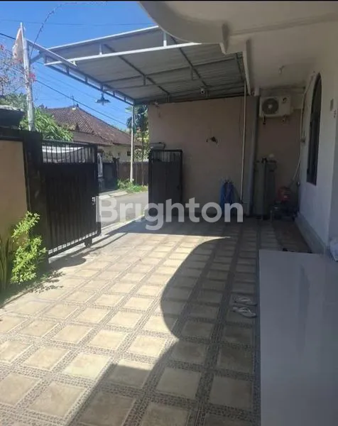 image RUMAH TEMBOK KERAMIK STRATEGIS ONE GATE SYSTEM DI PANJER DENPASAR BALI (3)