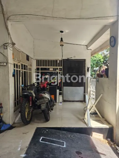 image RMH 2,5 LANTAI NYAMAN,STRATEGIS&SIAP HUNI DITAMAN GRANDGALAXY BEKASI (4)