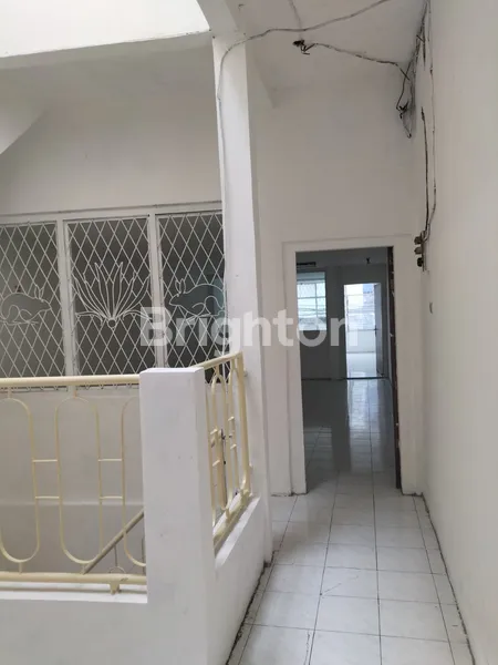 image DISEWAKAN / DIJUAL RUKO 3 LANTAI – JL. PINANGSIA TIMUR, JAKBAR | 165 JUTA/TAHUN ATAU 10 MILIAR (3)