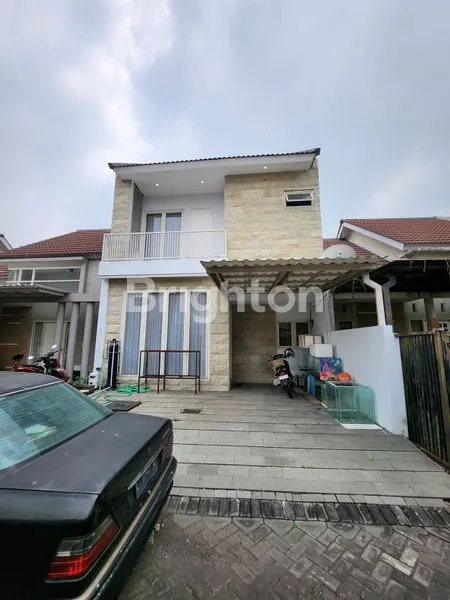 image RUMAH 2LT DI TAMAN WISATA REGENCY, BANGKINGAN - GRESIK (1)