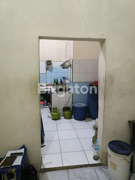 image DIJUAL RUMAH 2 LANTAI SIAP HUNI DI TANAH PASIR PENJARINGAN JAKARTA UTARA – HARGA TERJANGKAU (4)