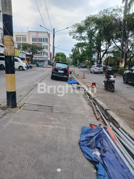 image RUKO PASAR LARIS, TAMAN SURYA JKT BRT (2)