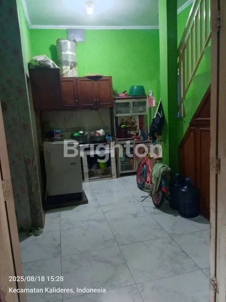 image RUMAH PINGGIR JALAN KALIDERES SHM, DEKAT SEKOLAH & PASAR (1)